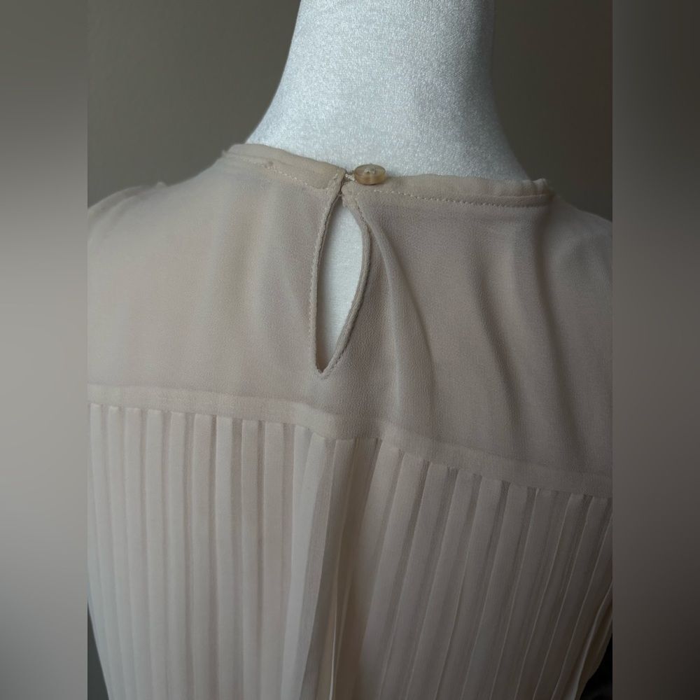 Mayoral Dresses Sleeveless Sequin Chiffon Beige Pleated Back Keyhole 12y XS - Picture 7 of 9